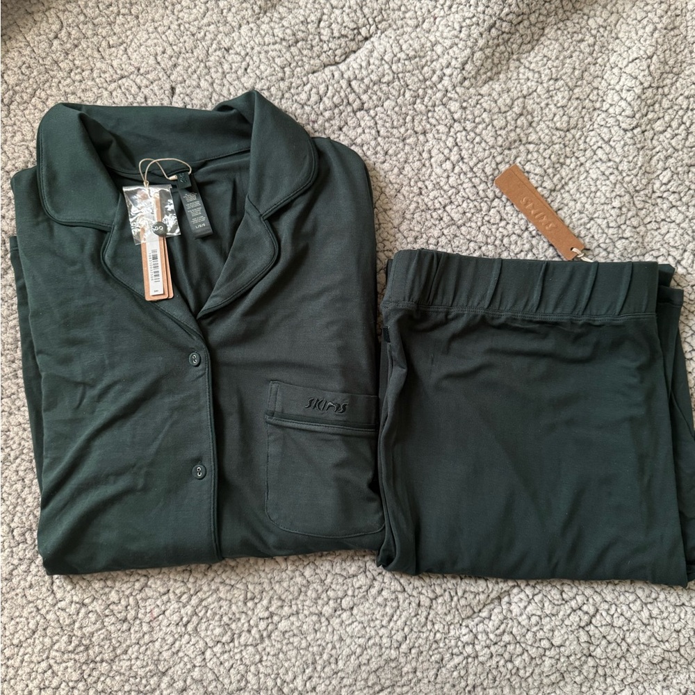 Skims Limited Edition Holiday Sleep Set - Forest Green (Size L)
